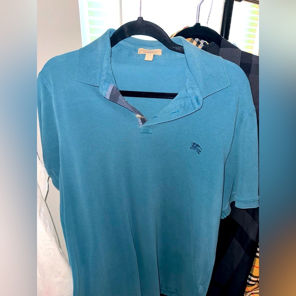 Men’s Burberry polo